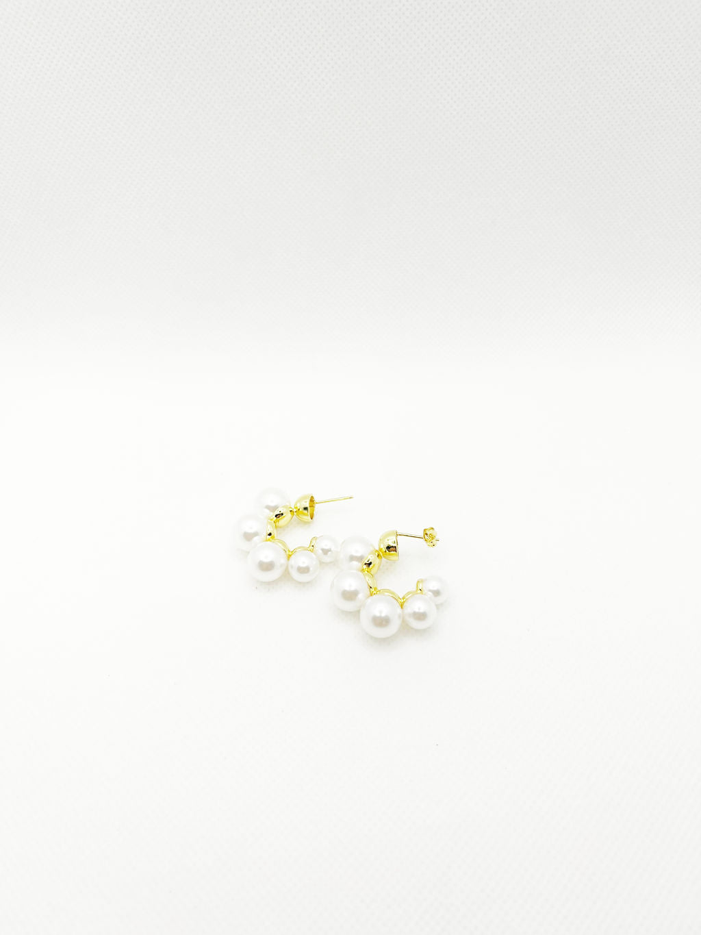 Amora Earrings